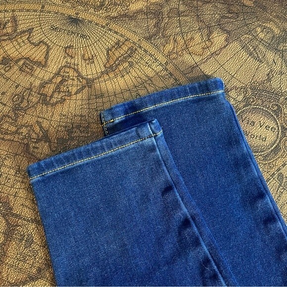 Betabrand Straight-Leg 4-Pocket Yoga Denim Stretch Dark Wash Jean sz M PETITE - Picture 9 of 12